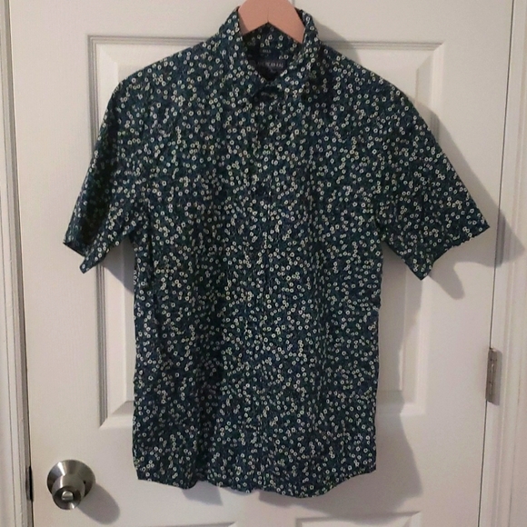 Mens size small floral button down slim fit. - Picture 1 of 4
